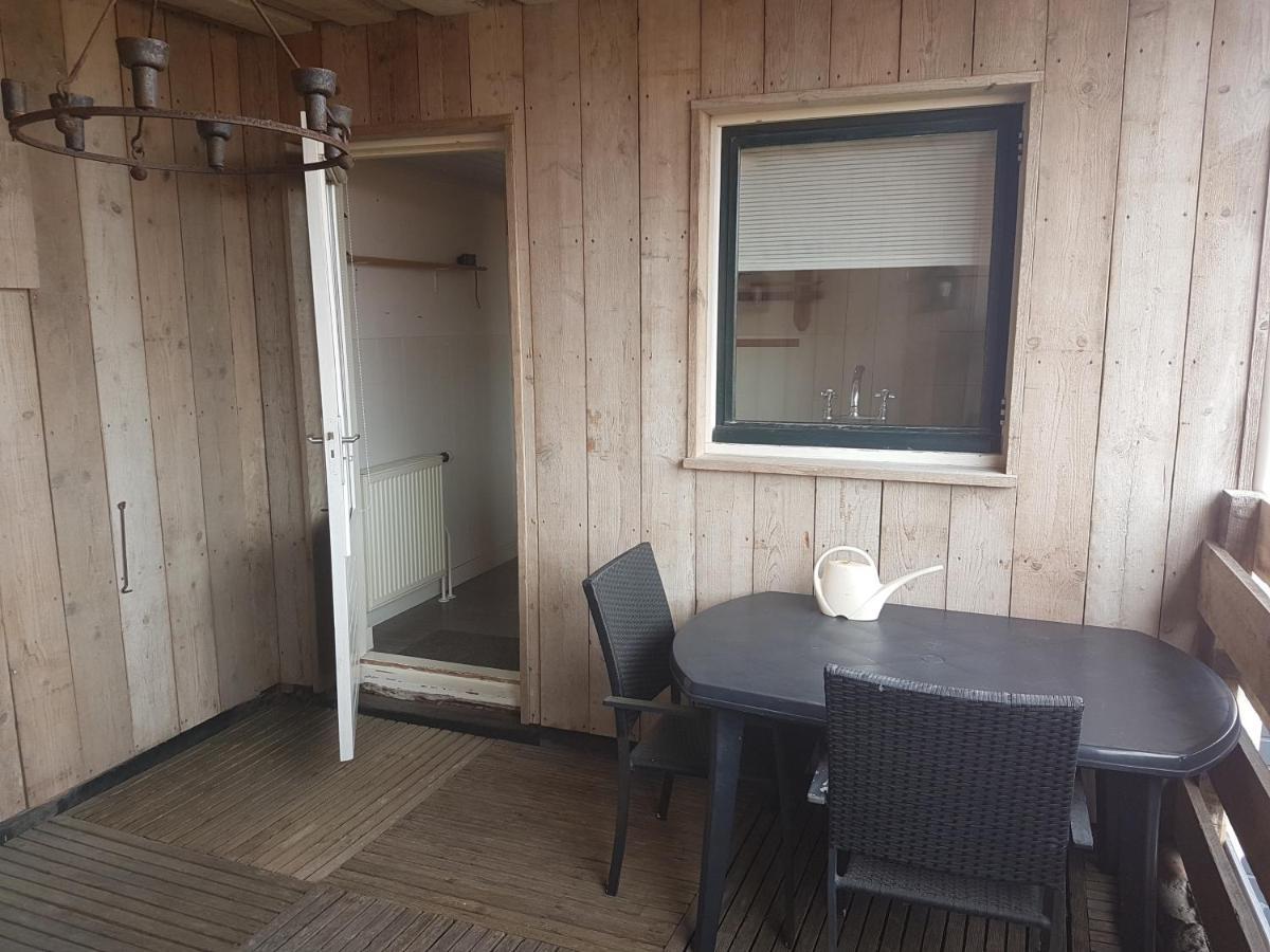 Appartement Met Inpandig Balkon, 150 Meter Verwijderd Van Strand En Centrum Zoutelande Exterior foto